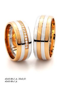 Vigselring Guldbolaget Choice Design 4045-8K med diamant i 18 k guld.