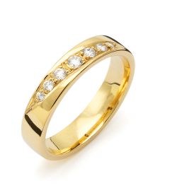 Vigselring Flemming Uziel Signo B010 i 18 k guld med diamanter.